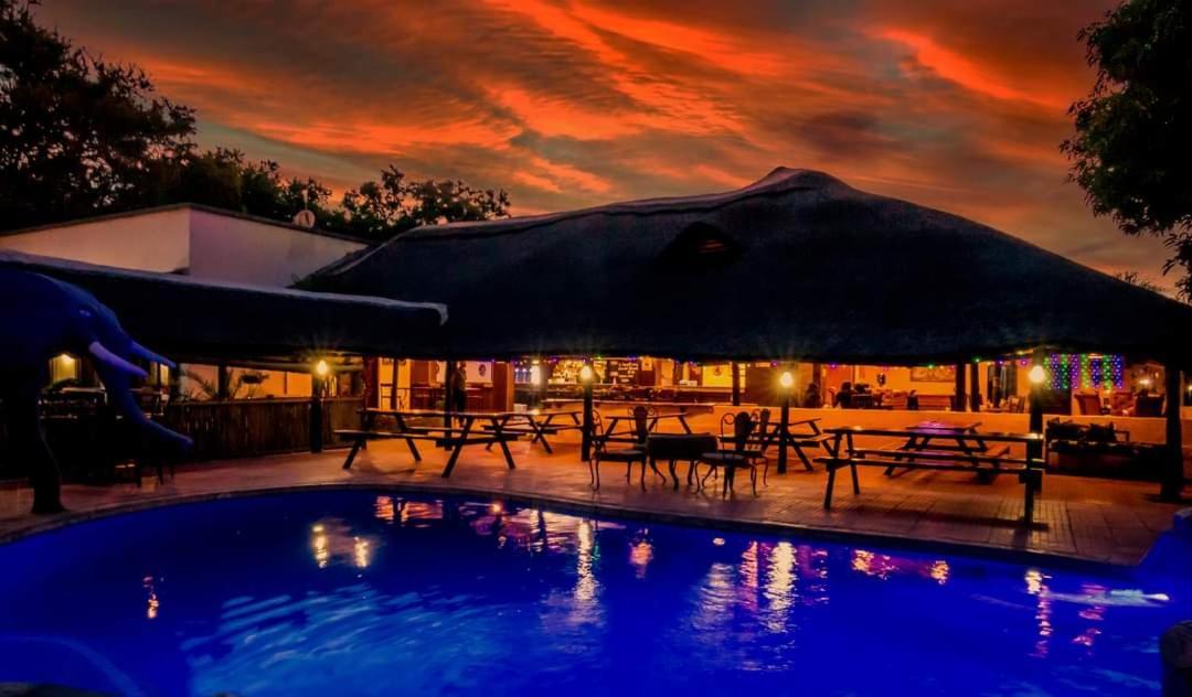 Zambezi Junction Lodge Livingstone Exterior foto
